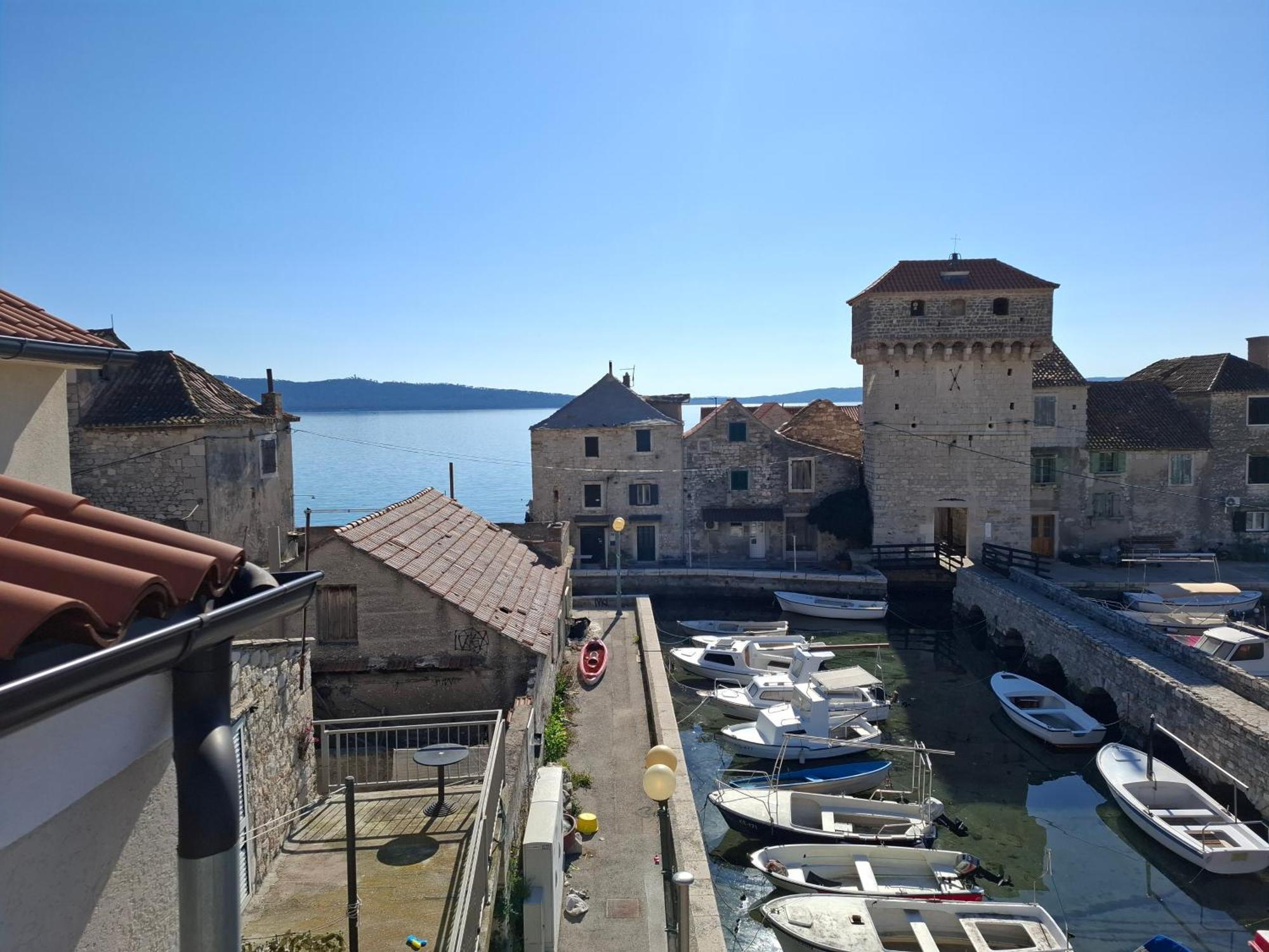 Apartment Kastilac Kaštela Exteriér fotografie
